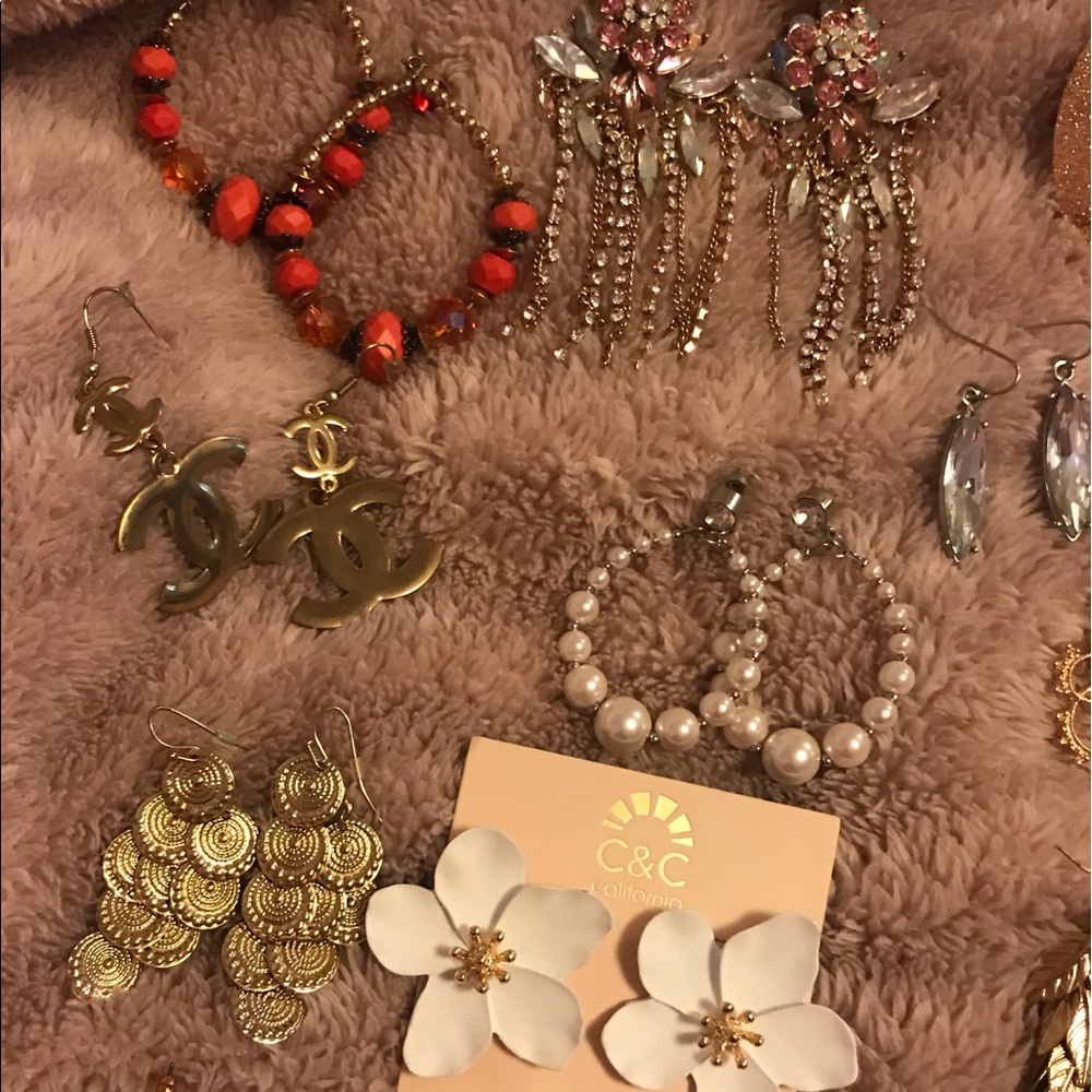 Glam statement earring bundle 14 pairs